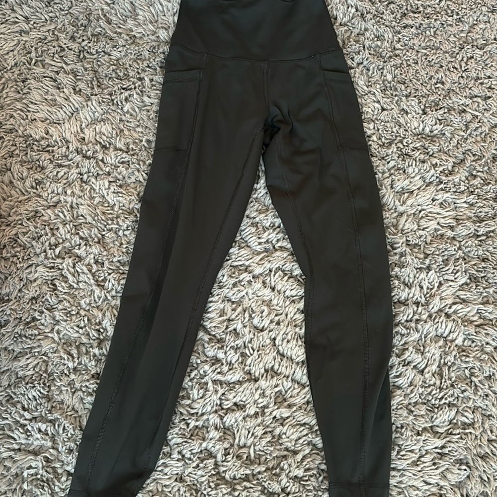 Green 90 Degree Leggings with Pockets